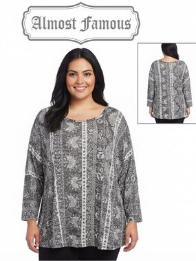 Almost Famous Black White Mixed Pattern Lightweight Sweater 3X